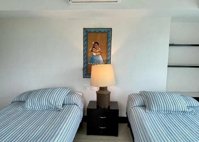 Bay View Grand Marina 3 Bedrooms South Tower- 9th Floor Apartment Zihuatanejo